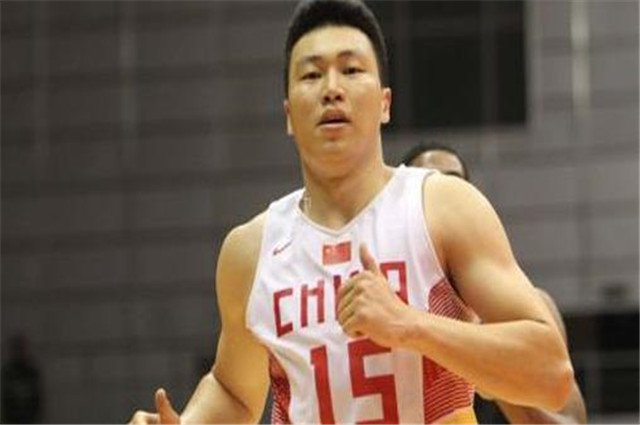 CBA李根为什么回上海?