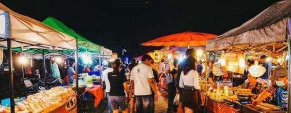 好消息：“摆地摊”将逐步合法化。