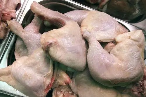 河南40余吨变质冷冻鸡肉流向多地市场，相关部门采取了哪些急救举措？