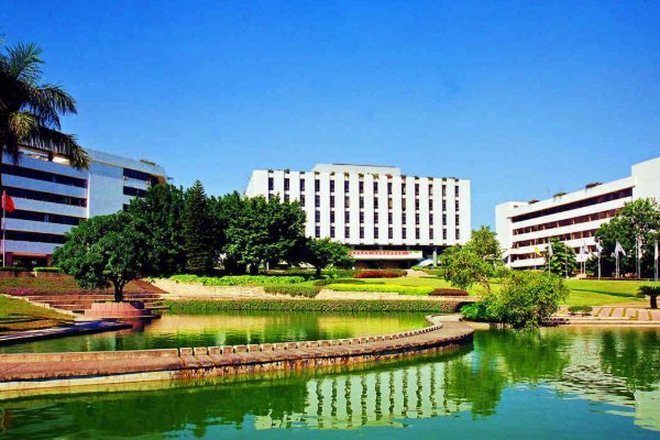 深圳大学研究生复试分数线2022