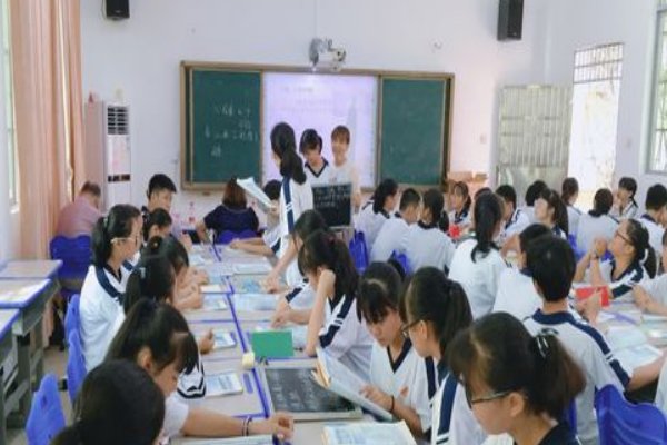 归来造句简单