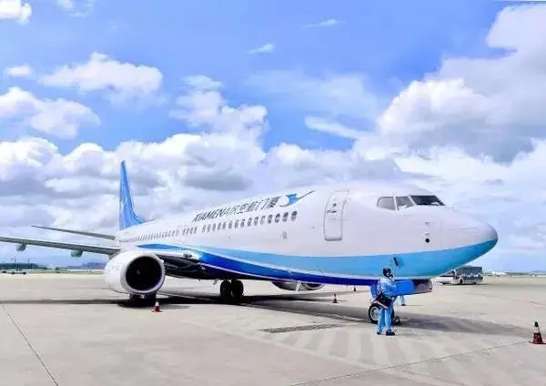 厦门航空购买40架A320NEO系列飞机，背后的买主到底啥来头？