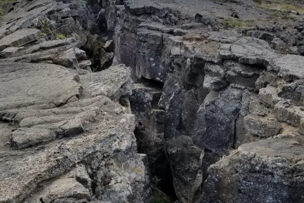 山崩地裂是什么意思