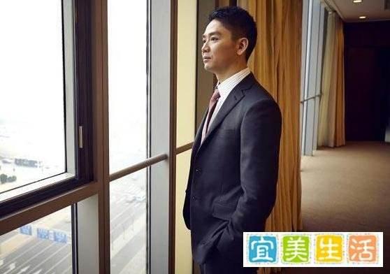 刘强东的无意之举,狠狠打了西方企业的脸面!