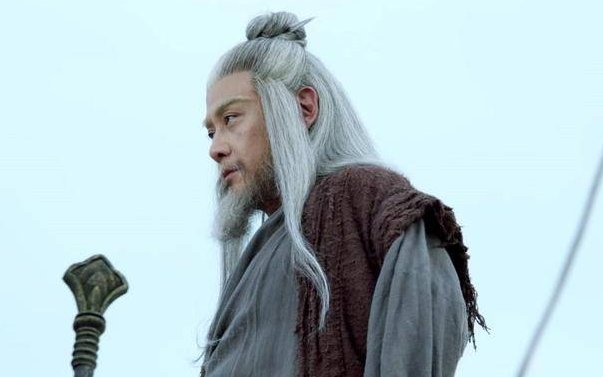 李淳罡为什么要保护徐凤年?