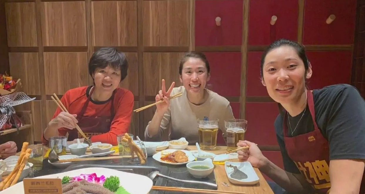 郎平卸任后首晒退休生活,她的状态如何?