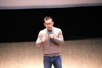 精锐教育张熙卖惨,为什么预收27亿元的学费还是无法偿还债务?