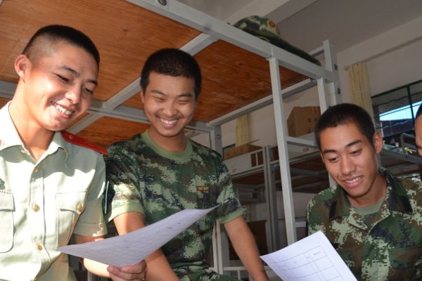 当兵祝福语前程似锦
