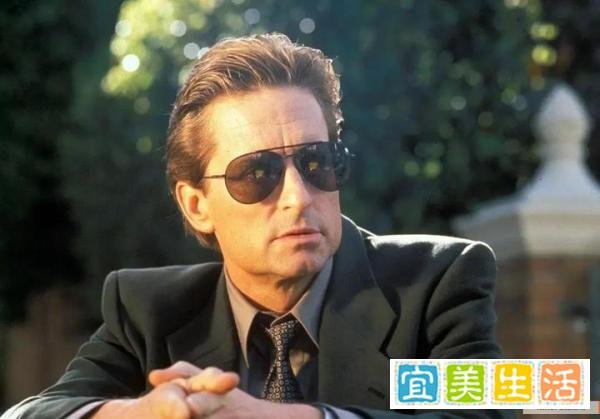 悬疑电影《本能》观看资源及影评