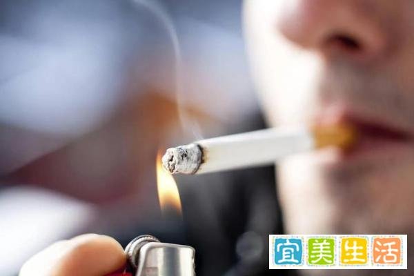 男子日抽百根烟啤酒当水喝患多种癌症，多次进行手术，多次复发！