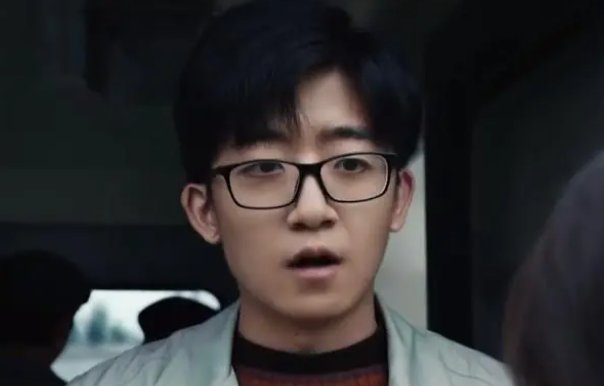 明中最后和谁在一起