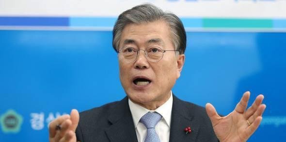 民调支持率降至历史新低53%，文在寅危险了！