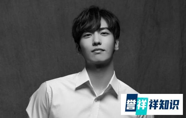 《Produce 101》第二季的实习生李智汉是梨泰院悲剧中丧生的受害者之一