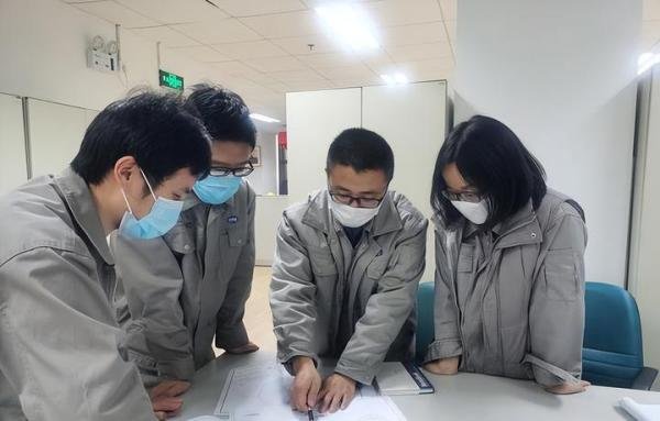 95后女生从设计院离职当保安,保安也这么吃香吗?网友:人间清醒