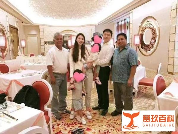 吴佩慈宣布正式封肚！为富商生4胎仍无名分，如今直呼不再生了...