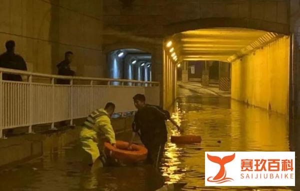 全国多地暴雨频发,今年为何受暴雨影响这么大?