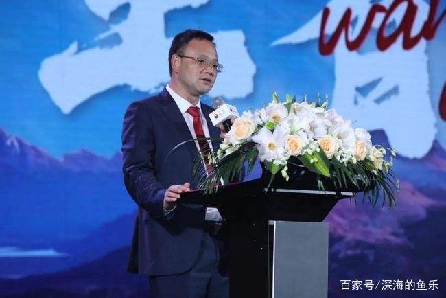 茅台销售公司总经理曾祥彬坠亡，其父随后离世，他究竟是因何坠亡的？