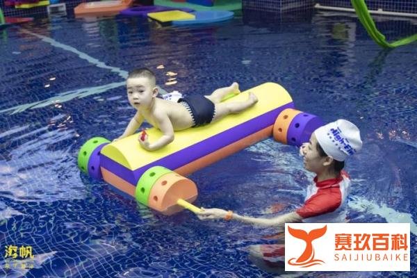 开一家亲子游泳游泳馆加盟店为什么比自营店要赚钱的多?
