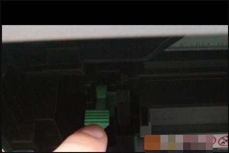 佳能E518打印机该如何跟换墨盒?