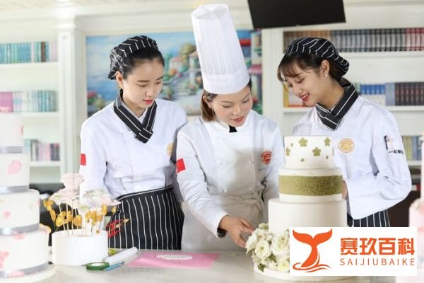 西点师多少钱一个月