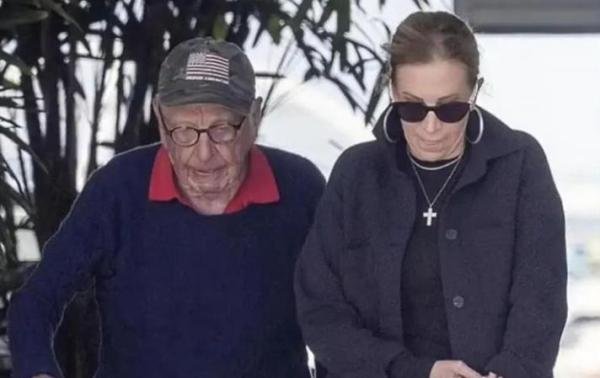92岁默多克与第五任未婚妻分手,性格不和,及时止损最重要
