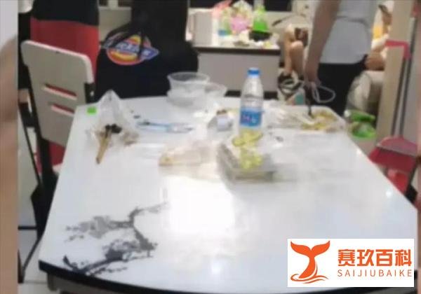 太恶劣！新房被陌生人开派对，满地计生用品，闯入者：忘了打扫！