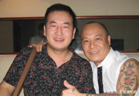 古惑仔b哥被保镖暗算,原因竟是不同意和富婆喝酒,究竟是怎么回事?