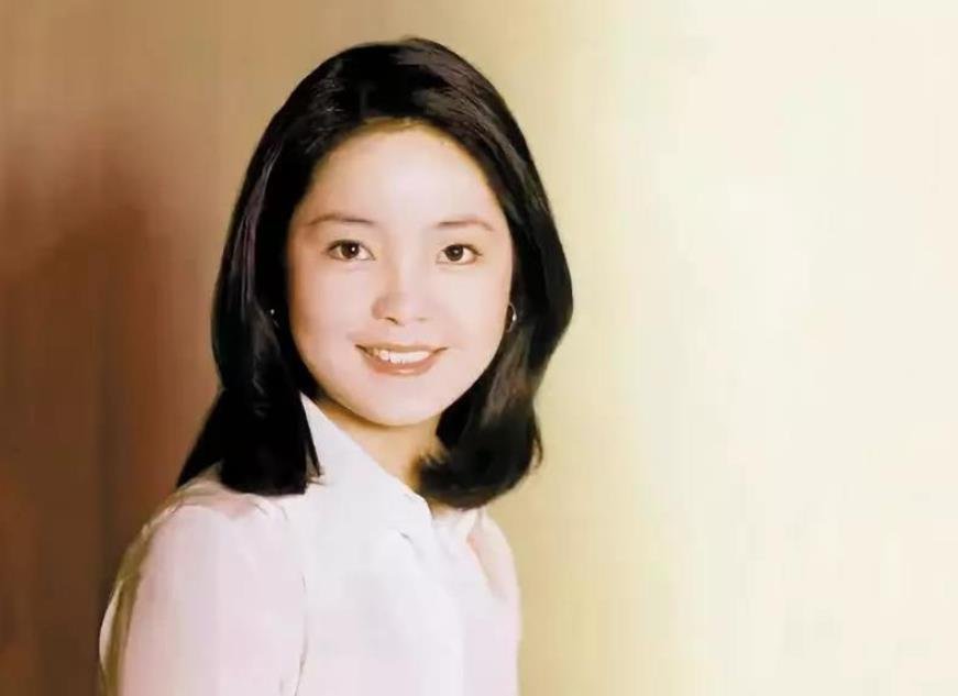 邓丽君有几个子女?