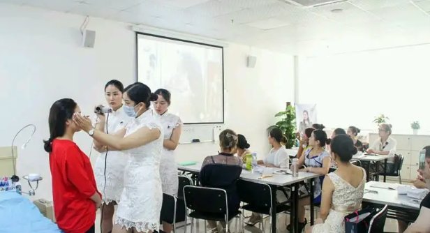 广州纹绣学校哪家比较好