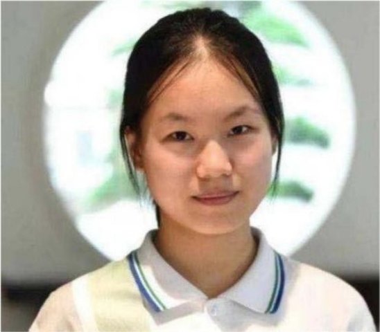 广州16岁女孩成绩优秀，扬言懒得考清华北大，她最终考了多少分？