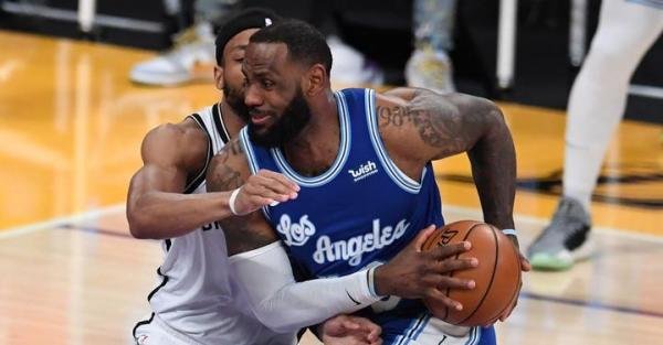 全明星票王、最年轻的35000分先生，NBA欠詹姆斯一份尊重