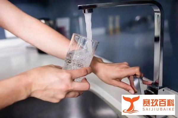 生活用水竟是中水?北漂情侣租房住了半年才发现:身体明显不适!