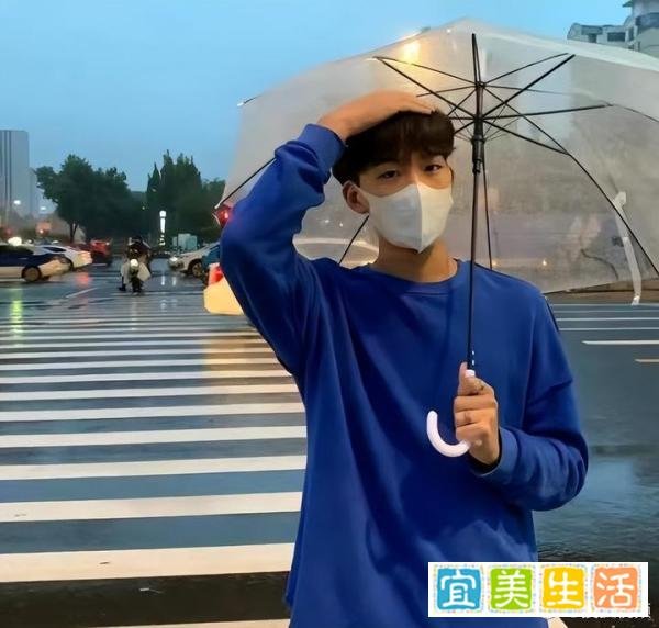 山艺学子曾上春晚舞蹈得荷花奖，却被老师长期霸凌，最终放弃生命