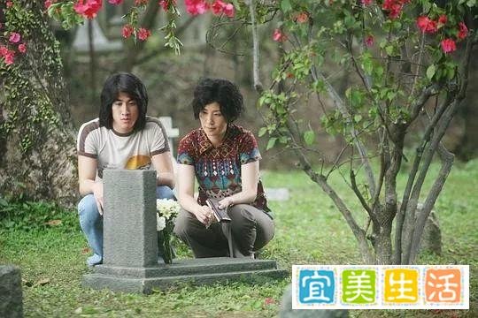 《岁月神偷》:一部被高估的“佳作”