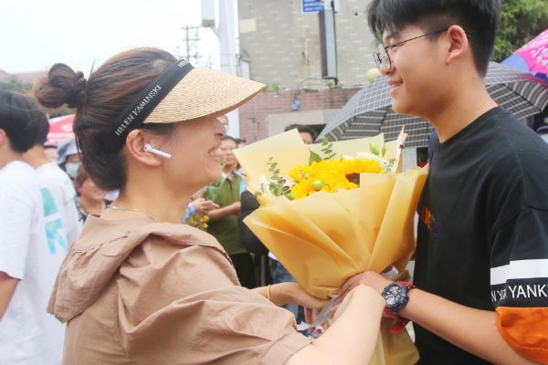 2023年蚌埠怀远县中考分数线是多少？