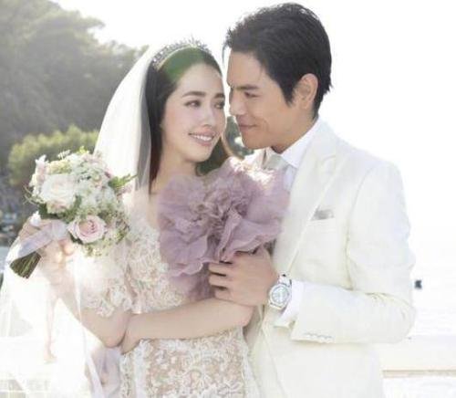 向太在采访时称郭碧婷答应生三胎，她为什么如此强势干预儿子的生活？