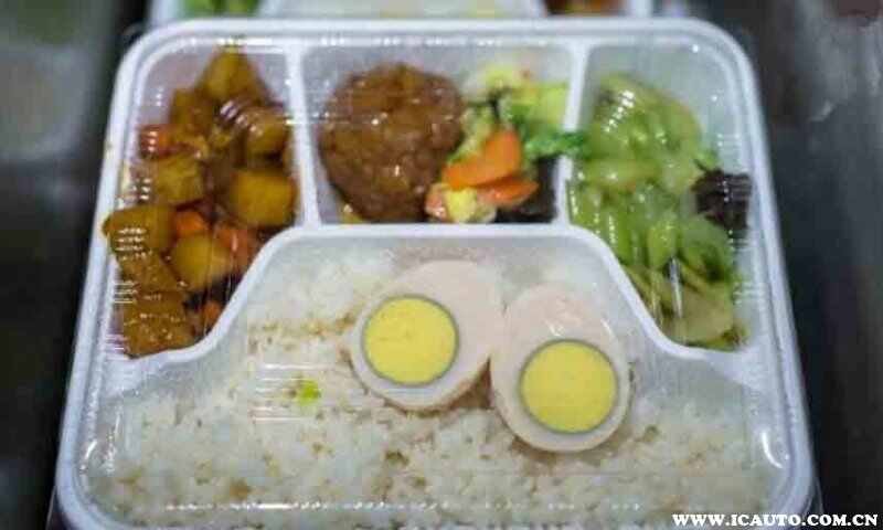 高铁上的盒饭价格