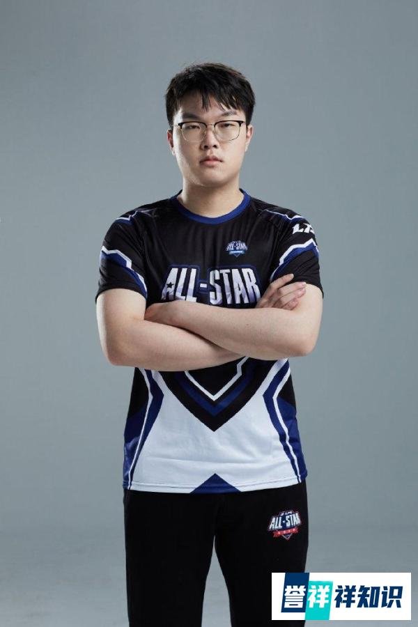 LPL全明星 十大明星选手聚首 满溢星空之下