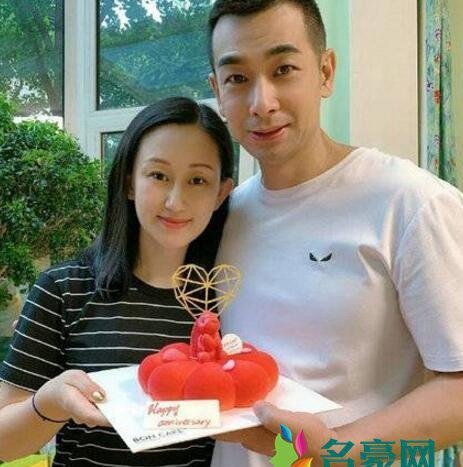 赵文卓结婚13周年 结婚多年两人恩爱依旧令人羡慕