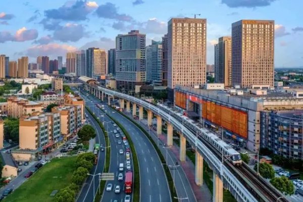 “最牛”的县级市昆山，GDP超过4700亿，昆山都有哪些支柱产业呢？