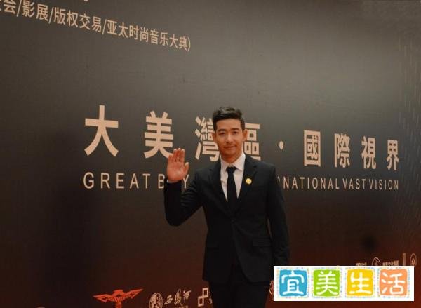 演员杨骏荣获第六十届亚太国际电影节“时代先锋演员奖”
