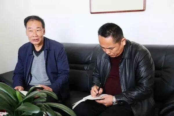 威宁县教育局有哪些领导在岗？