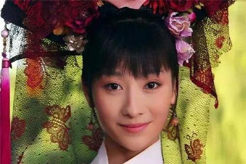 甄嬛传主演集体发文庆开播十周年,制片人当初选角的标准是什么?