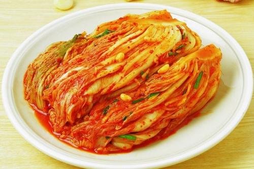 对于中国制定的泡菜标准，韩国是如何回应的？