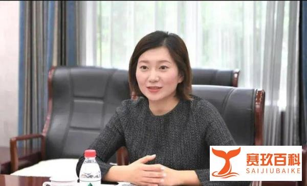 遭遇离婚或丈夫突然去世,这4人的财富为何超过100亿?本是女强人