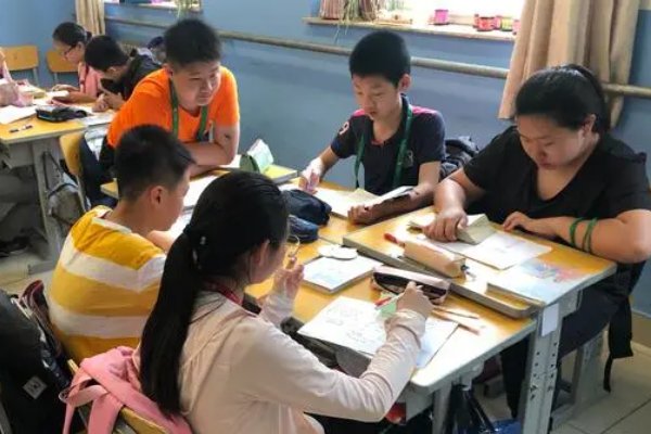 故家子弟歇后语
