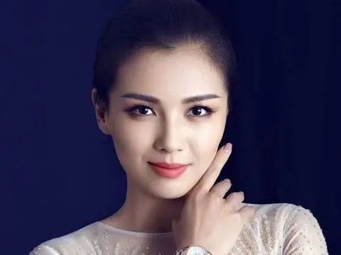刘涛、杨超越晒人类高质量合照，她们之间有过哪些合作？
