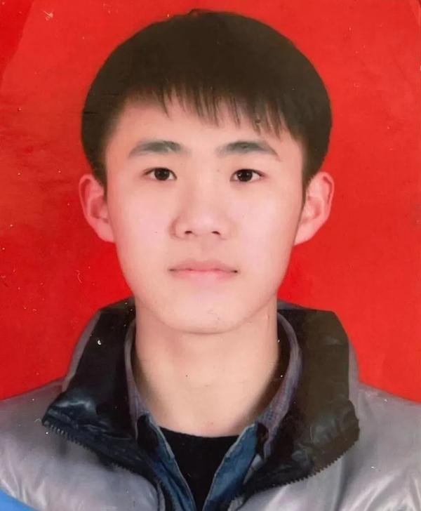27岁研究生离世前一天发文：感恩、感谢！