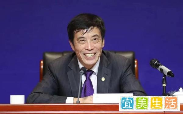 李铁案最新进展，媒体人爆料：国脚包养情人已被带走调查