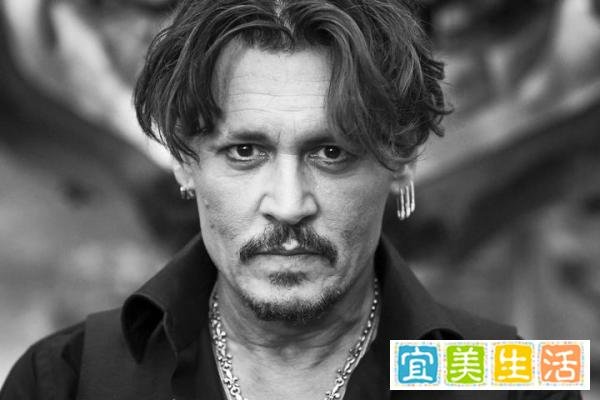 谈起大尺度，这位大美女才是高标准，影片为了上映删除47分钟
